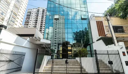 Oportunidade Imperdível em Moema: Prédio Monousuário com 665m², 8 Banheiros e 10 Vagas!