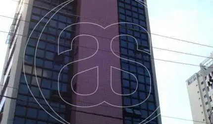 CONJUNTO COMERCIAL NA REGIÃO DE MOEMA