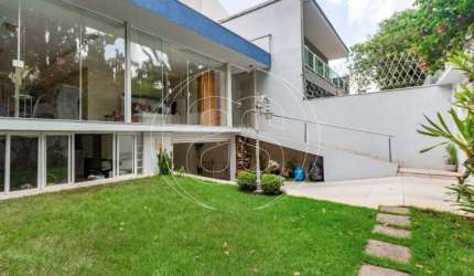 CASA RESIDENCIAL NA REGIÃO DO BROOKLIN