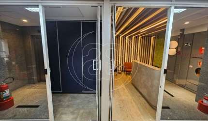 CONJUNTO COMERCIAL COM GARAGEM NA VILA NOVA CONCEIÇÃO