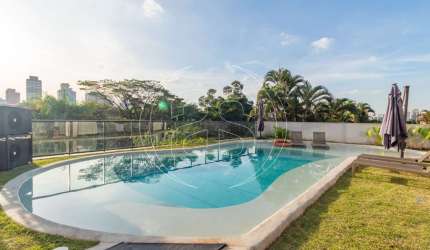 Casa de condomínio de 1200m2 privativos que fica dentro de uma rua fechada no Jardim dos Estados