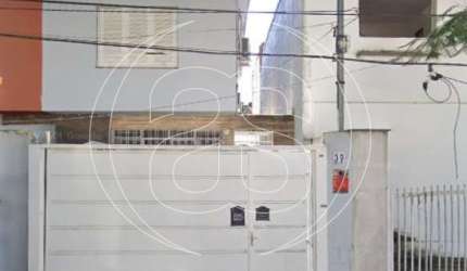 CASA PARA LOCAÇÃO COM SUÍTE E GARAGEM NA VIAL CORDEIRO