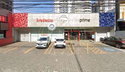 Oportunidade única em Moema: Espaço Comercial de Prestígio próximo ao Metrô Eucaliptos!