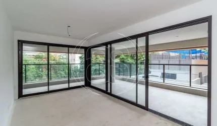 APARTAMENTO EM MOEMA COM 153 METROS