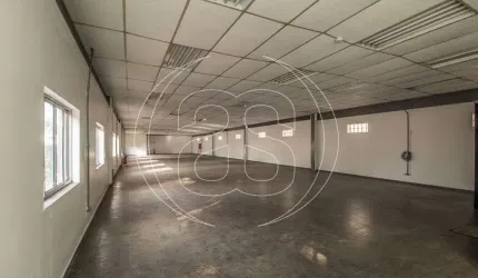CONJUNTO COMERCIAL NA REGIÃO