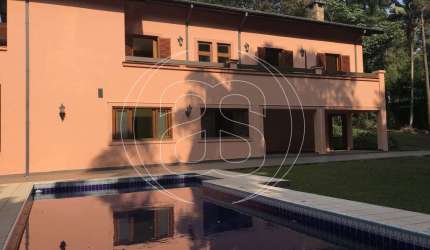 Casa de Condomínio para locação e venda na Chácara Flora com 4 suítes e piscina.