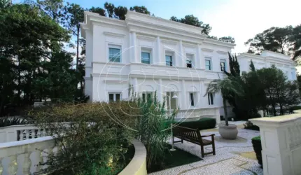 Casa à venda em condomínio fechado, Chácara Monte Alegre, 550 M² Úteis.