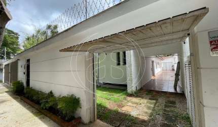 CASA DE 3 DORMITÓRIOS (1 SUÍTE) - MOEMA PÁSSAROS/SP
