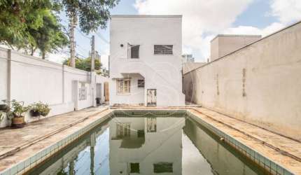CASA NA MELHOR RUA DO  BROOKLIN