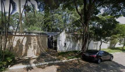 CASA TÉRREA COM PISCINA PARA VENDA - ALTO DA BOA VISTA