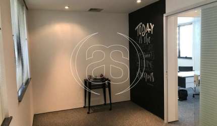 CONJUNTO COMERCIAL PARA LOCAÇÃO NO ITAIM BIBI