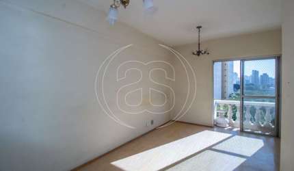 Apartamento no Campo Belo - 44m², 1dorm, 1 banheiro e 1 vaga.