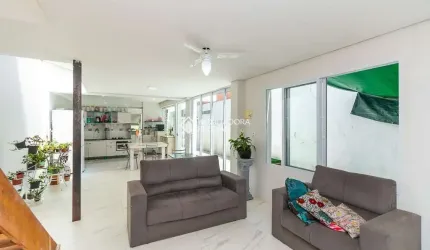 Casa com 3 quartos à venda na Rua Nunes Machado, 195, Azenha, Porto Alegre, 177 m2 por R$ 958.000