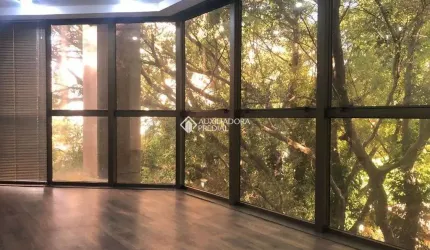 Sala comercial à venda na Avenida Carlos Gomes, 281, Auxiliadora, Porto Alegre, 53 m2 por R$ 500.000