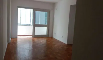 Apartamento com 2 quartos à venda na Avenida Borges de Medeiros, 658, Centro Histórico, Porto Alegre, 83 m2 por R$ 295.000