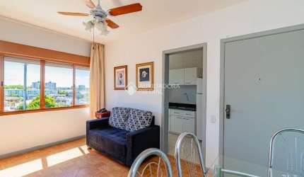 Apartamento com 1 quarto à venda na Rua Padre Hildebrando, 585, Santa Maria Goretti, Porto Alegre, 40 m2 por R$ 179.000