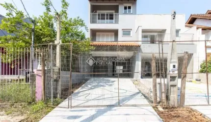 Casa com 2 quartos à venda na Rua Ari Peixoto Martins, 154, Espírito Santo, Porto Alegre, 140 m2 por R$ 590.000