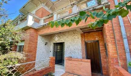 Casa com 4 quartos à venda na Rua Visconde do Rio Branco, 711, Floresta, Porto Alegre, 335 m2 por R$ 1.380.000