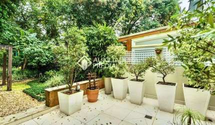 Casa em condomínio fechado com 3 quartos à venda na Rua de La Grange, 200, Três Figueiras, Porto Alegre, 431 m2 por R$ 3.990.000