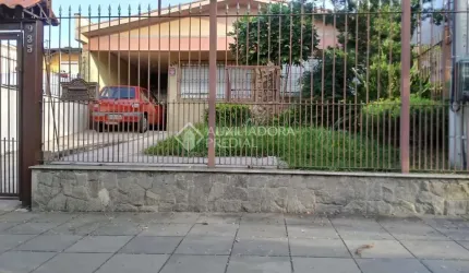 Casa em condomínio fechado com 4 quartos à venda na Avenida Alberto Pasqualini, 935, Jardim Itu Sabará, Porto Alegre, 300 m2 por R$ 800.000