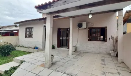 Casa com 2 quartos à venda na Rua Curiós, 175, Jardim Algarve, Alvorada, 120 m2 por R$ 350.000