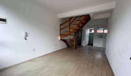 Casa com 2 quartos à venda na Rua Tenente Jorge Adão Charão, 393, Santa Fé, Caxias do Sul, 68 m2 por R$ 239.000