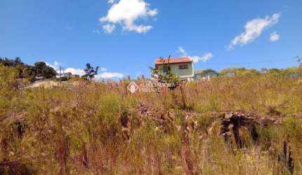 Terreno à venda na Rua Laurentino Clovis de Souza Abreu, 35, Nossa Senhora das Graças, Caxias do Sul, 300 m2 por R$ 120.000