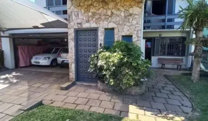 Casa com 6 quartos à venda na DIONISIO LORANDI, 970, Cruzeiro, Caxias do Sul, 248 m2 por R$ 780.000