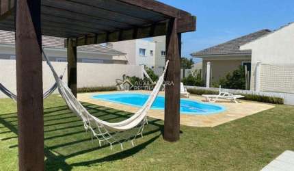 Casa com 3 quartos à venda na Rua Das Azaléias, 699, Noiva Do Mar, Xangri-Lá, 130 m2 por R$ 1.300.000