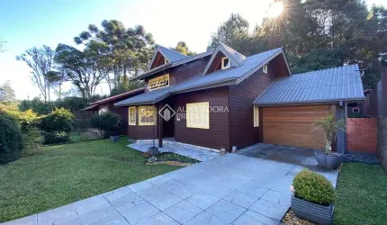 Casa com 3 quartos à venda na Roma, 221, Mato Queimado, Gramado, 177 m2 por R$ 850.000