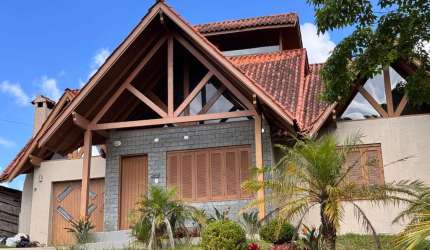 Casa com 3 quartos à venda na Ruy Barbosa, 472, Maggi, Canela, 220 m2 por R$ 1.690.000