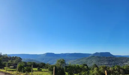 Fazenda à venda na Vinte E Um De Abril, 100, Carazal, Gramado, 22800 m2 por R$ 980.000