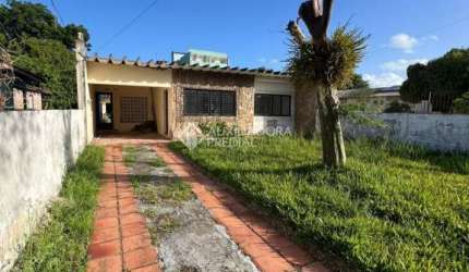 Casa com 3 quartos à venda na Rua José Stortti, 90, Centro, Guaíba, 100 m2 por R$ 590.000