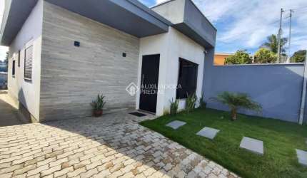 Casa com 2 quartos à venda na João José Wust, Professor, 1050, Morada da Colina, Guaíba, 77 m2 por R$ 350.000