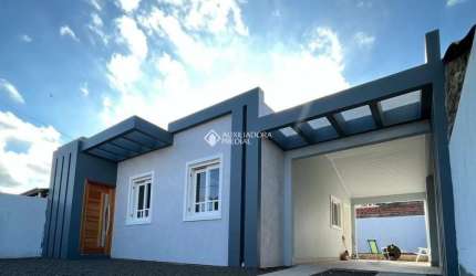 Casa com 2 quartos à venda na Quadra H Quatro A, 26, Guajuviras, Canoas, 62 m2 por R$ 350.000
