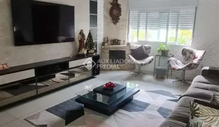 Casa com 3 quartos à venda na Rua Lopes Trovão, 270, São José, Canoas, 244 m2 por R$ 1.590.000