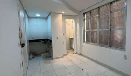 Apartamento com 1 quarto à venda na Rua Coronel Vicente, 440, Centro Histórico, Porto Alegre, 16 m2 por R$ 108.900