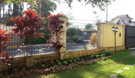 Casa com 3 quartos à venda na Rua Mem de Sá, 127, Nossa Senhora das Graças, Canoas, 350 m2 por R$ 1.900.000