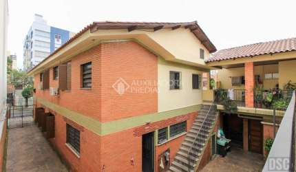 Casa com 7 quartos à venda na Rua Gomes Jardim, 622, Santana, Porto Alegre, 442 m2 por R$ 1.800.000