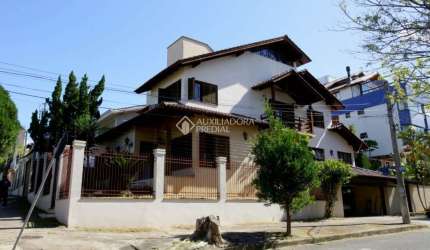 Casa em condomínio fechado com 4 quartos à venda na Rua Dona Adda Mascarenhas de Moraes, 1457, Jardim Itu Sabará, Porto Alegre, 338 m2 por R$ 1.750.000