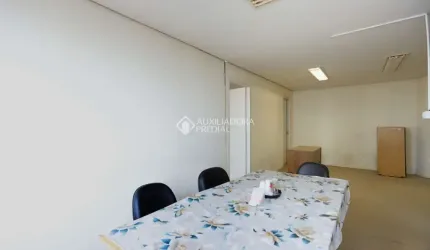 Sala comercial para alugar na Travessa Francisco de Leonardo Truda, 40, Centro Histórico, Porto Alegre, 75 m2 por R$ 1.500