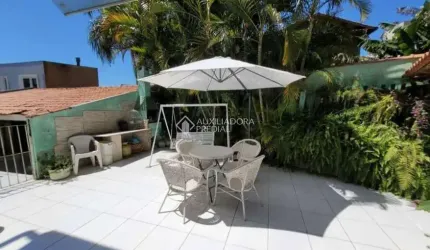 Casa com 3 quartos à venda na Rua Luiz João Pirotti, 50, Ipanema, Porto Alegre, 407 m2 por R$ 1.550.000