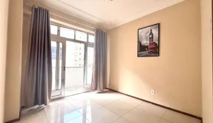 Apartamento com 3 quartos à venda na Rua Riachuelo, 1280, Centro, Porto Alegre, 91 m2 por R$ 380.000