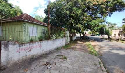 Casa com 1 quarto à venda na Rua Pedro Souza, 200, Vila João Pessoa, Porto Alegre, 1700 m2 por R$ 1.100.000