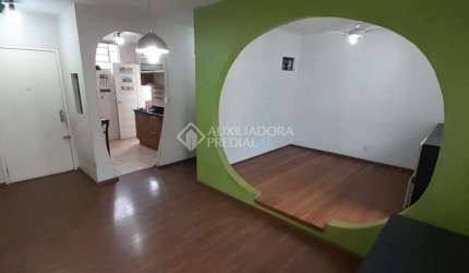 Apartamento com 3 quartos à venda na Rua Nunes, 557, Medianeira, Porto Alegre, 63 m2 por R$ 180.000