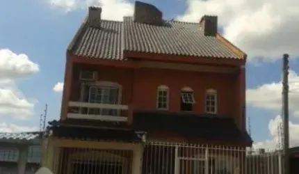 Casa em condomínio fechado com 3 quartos à venda na Rua Santa Maria, 186, São José, Porto Alegre, 279 m2 por R$ 700.000