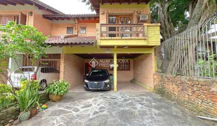 Casa com 3 quartos à venda na Rua José Kanan Aranha, 277, Jardim Isabel, Porto Alegre, 176 m2 por R$ 795.000