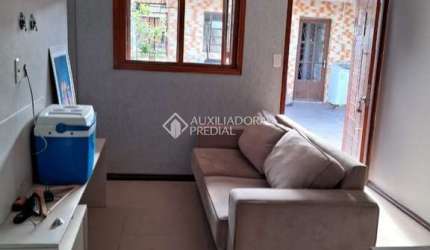 Casa com 3 quartos à venda na Rua Diogo Álvares Correia, 22, Santa Rosa de Lima, Porto Alegre, 120 m2 por R$ 250.000