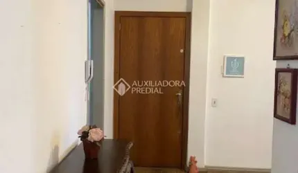 Apartamento com 2 quartos à venda na Rua Engenheiro Antônio Carlos Tibiriçá, 480, Petrópolis, Porto Alegre, 62 m2 por R$ 200.000
