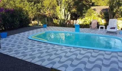 Casa em condomínio fechado com 3 quartos à venda na Rua Cedro, 181, São Lucas, Viamão, 180 m2 por R$ 690.000
